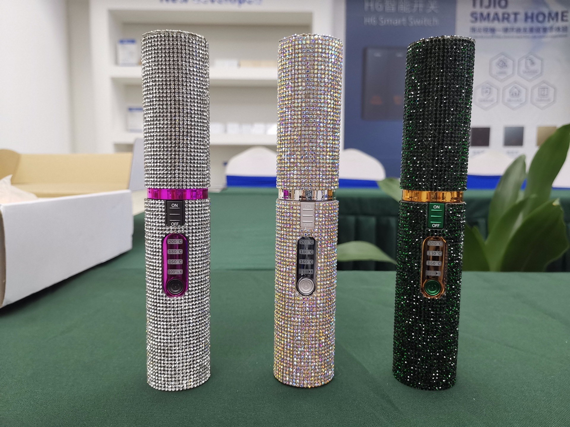 Rechargeable Portable Diamond Straightener - Image 3