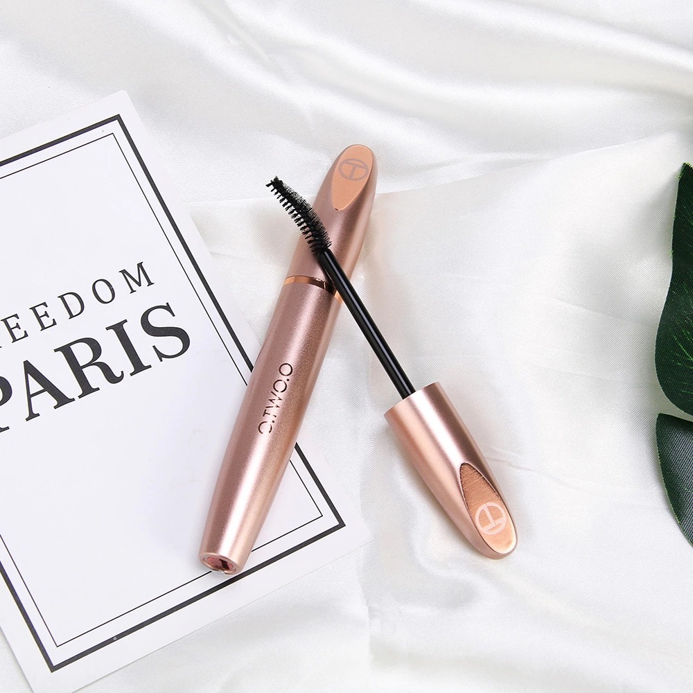 Waterproof Curling And Smudge-resistant Mascara - Image 4