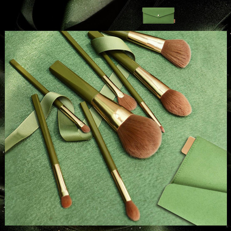 Makeup Brush Set Soft 8 Green Shimmering Brushes - Image 2