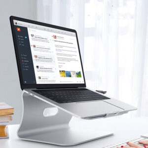 High heat dissipation bracket for notebook